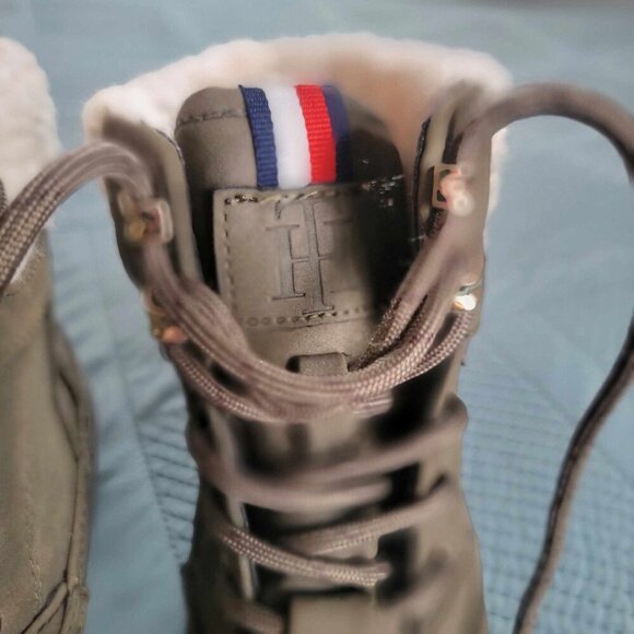 Tommy Hilfiger Raelen 2 Dark Green Rain Duck Boots - Picture 5 of 10